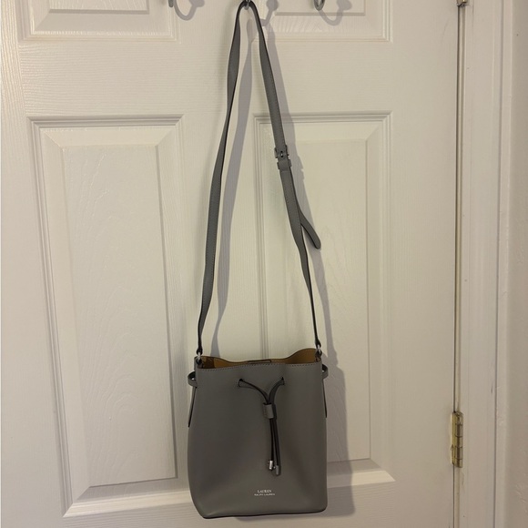 Super Stylish Ralph Lauren Light Gray Bucket Bag/Shoulder Bag - Picture 2 of 10